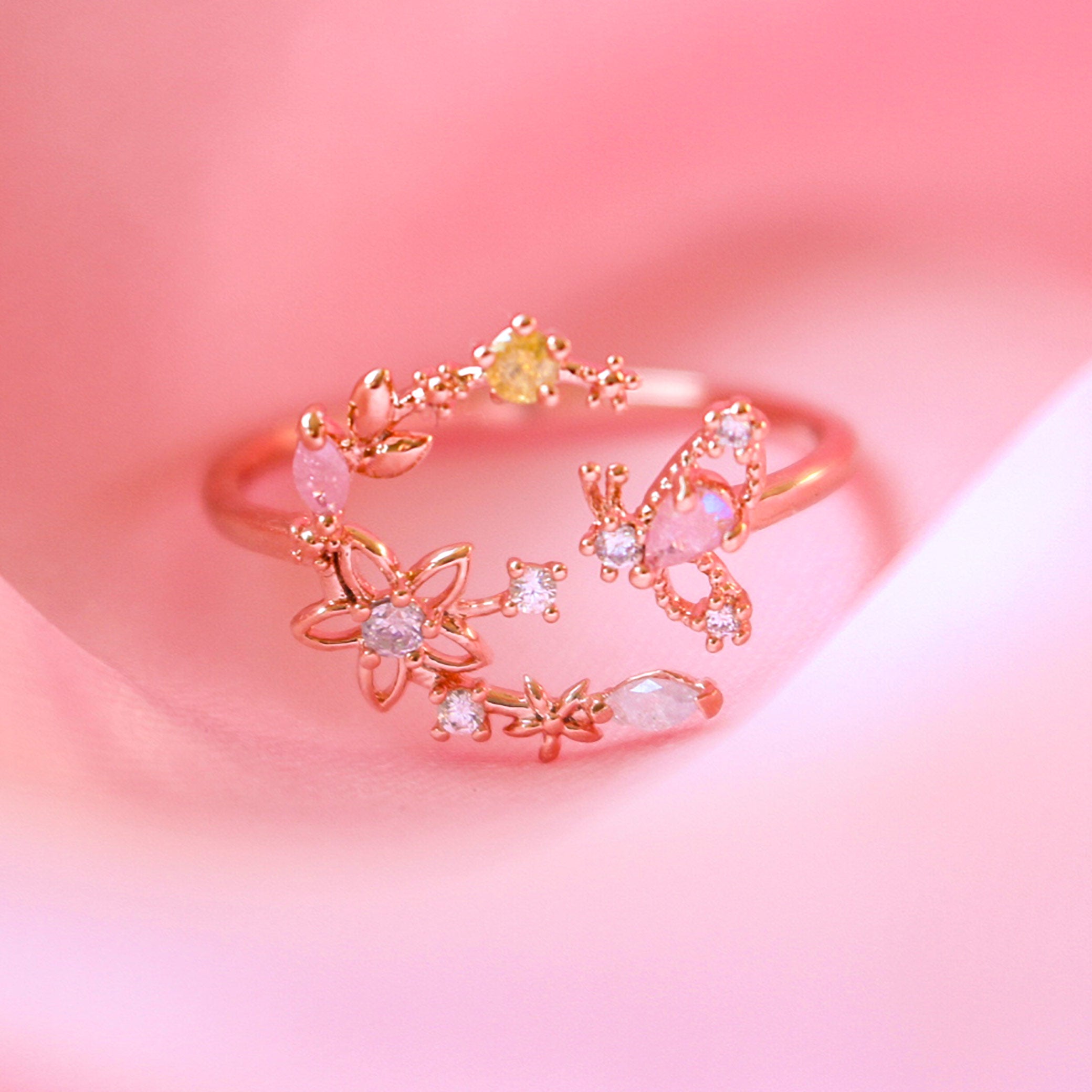 Mini Dreaming Butterfly Ring